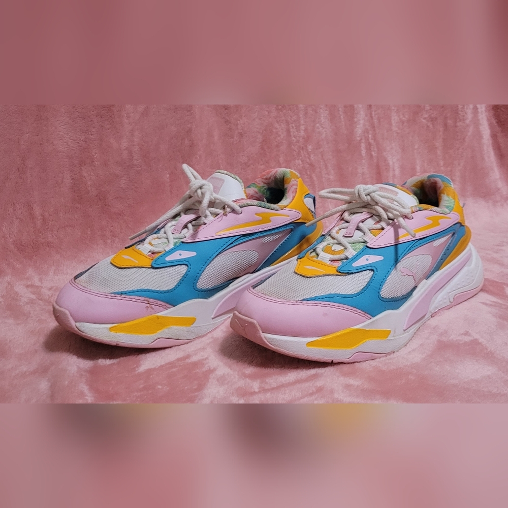 Womens shoes